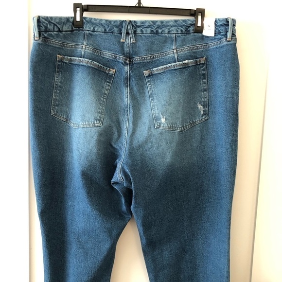 Good American Blue Straight Jeans 22 - Picture 14 of 16